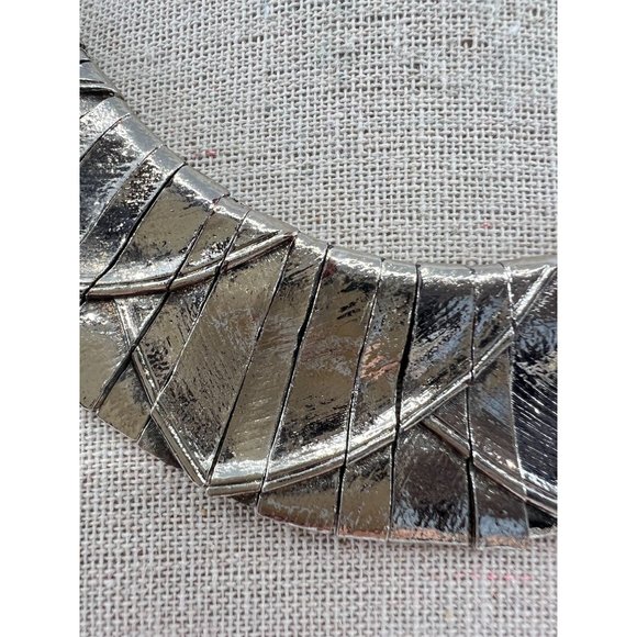 Vintage Cleopatra Egyptian Revival Collar Necklace Attributed to Les Bernard - Picture 6 of 10